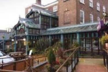 Premier Inn Premier Inn Stockport Central Buitenkant foto
